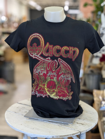 Queen Tee