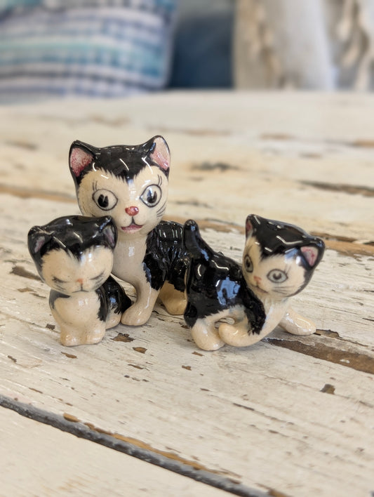 Set of three cats mini