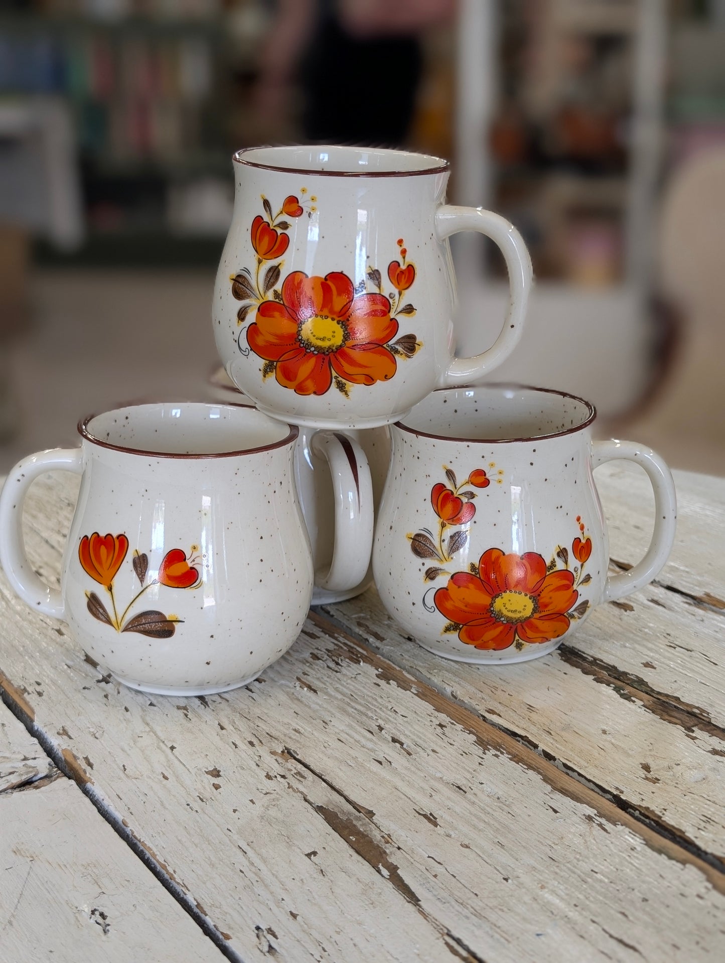 Set of 4 Valencia Mugs