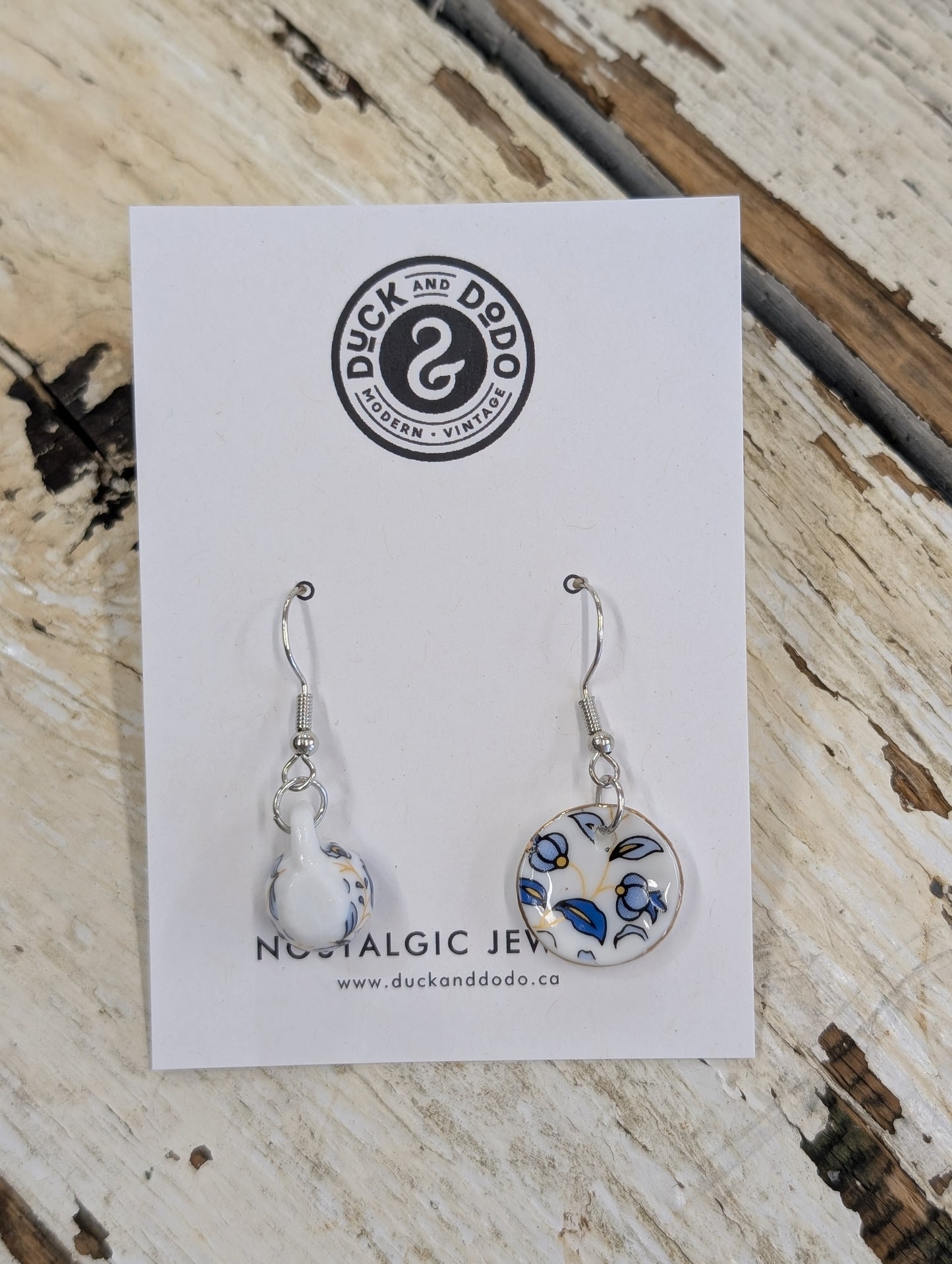 Blue teacup/saucer earrings