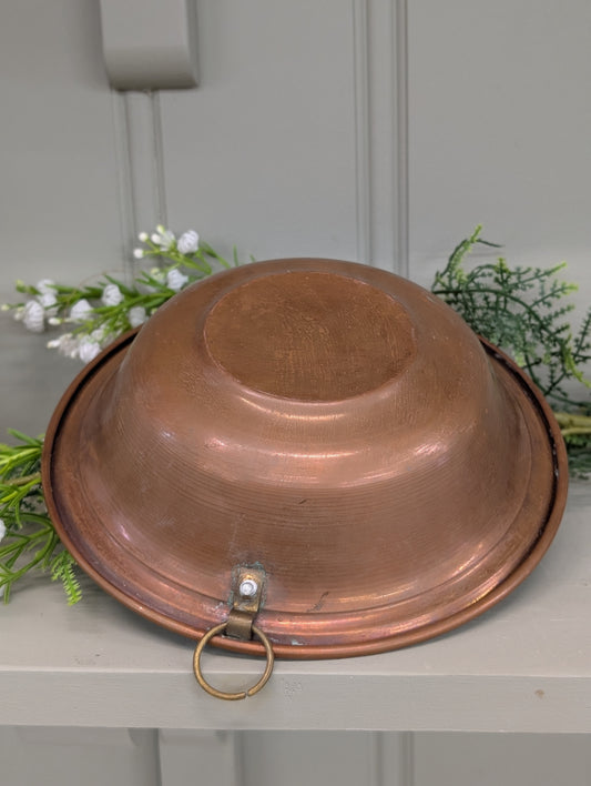 Wall hanging copper bowl smooth