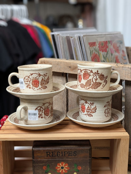 Churchill strawberry teacup