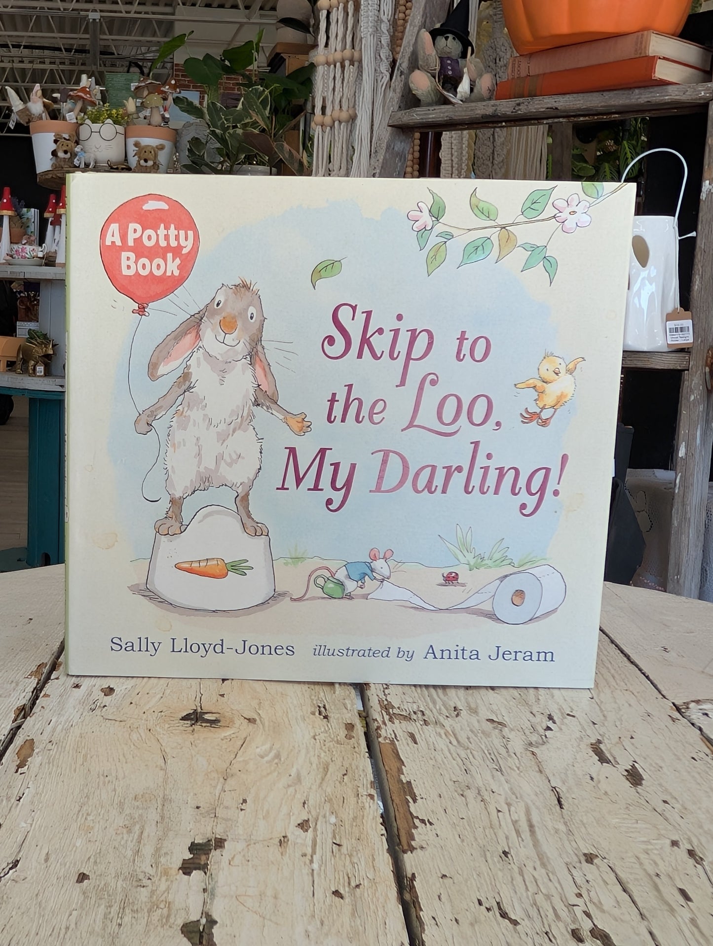 Skip to the loo, my Darling