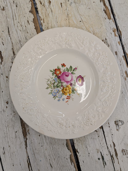 Assorted decor plate