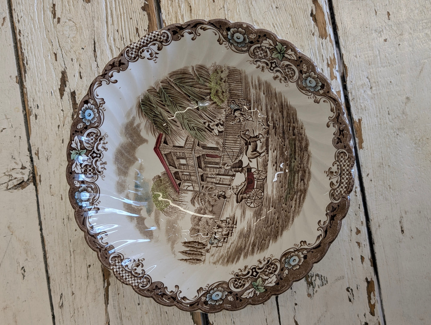 j. Brothers "Vieux Carre" Serving Bowl