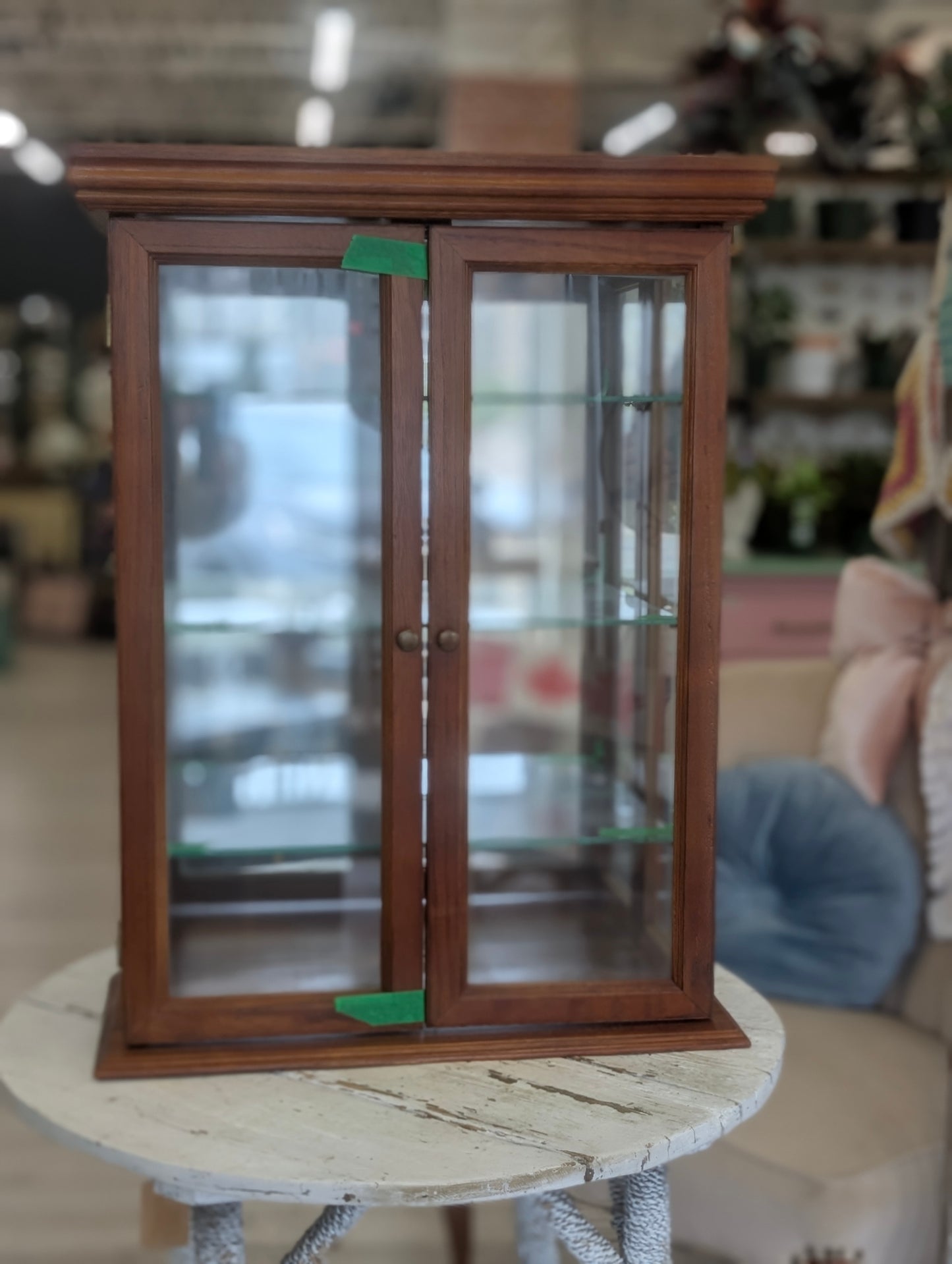 Glass cabinet