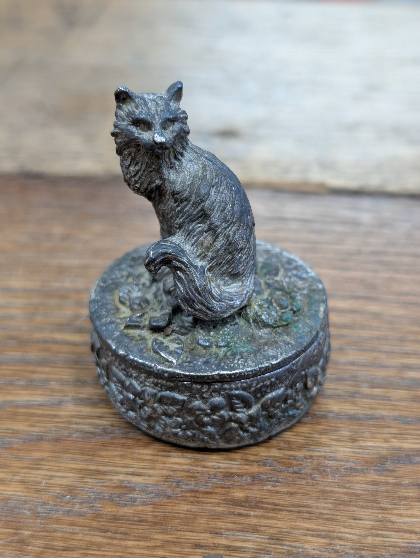 Pewter cat trinket box