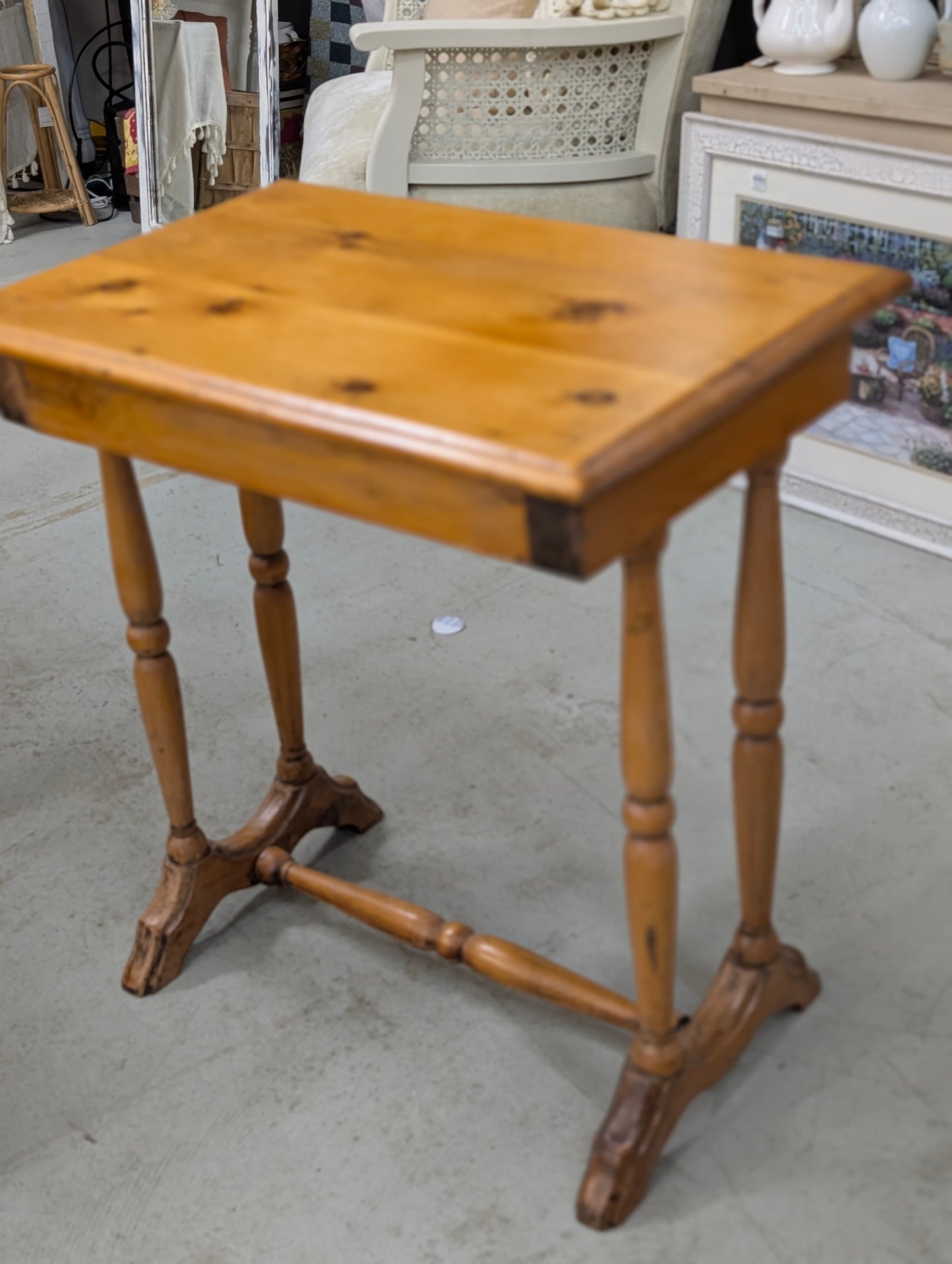 Pine side table rectangle