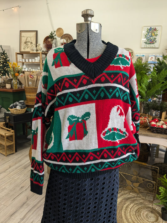 Retro Christmas Sweater - large