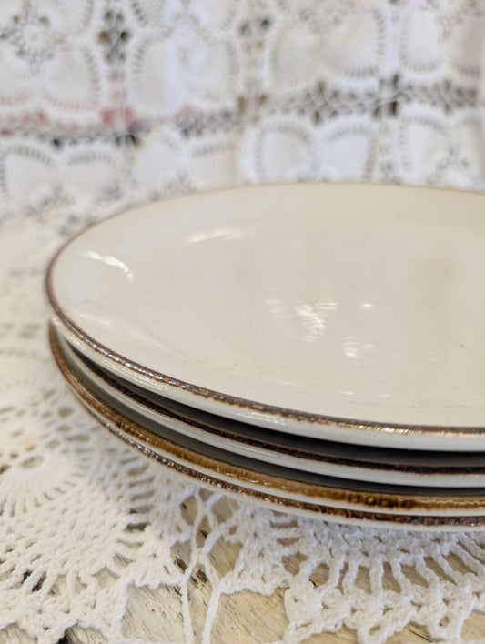 J&G Meakin Lifestyle speckled stoneware. Set of 4