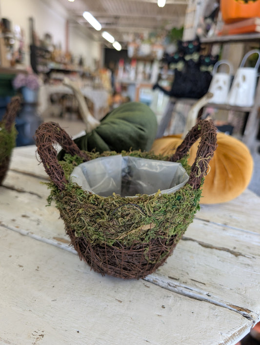 Small woodland basket