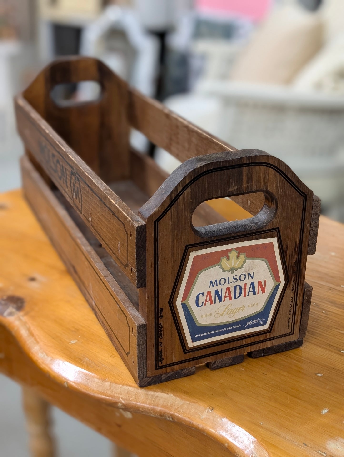 Vintage wooden Molson Canadian Lager beer crate with original label