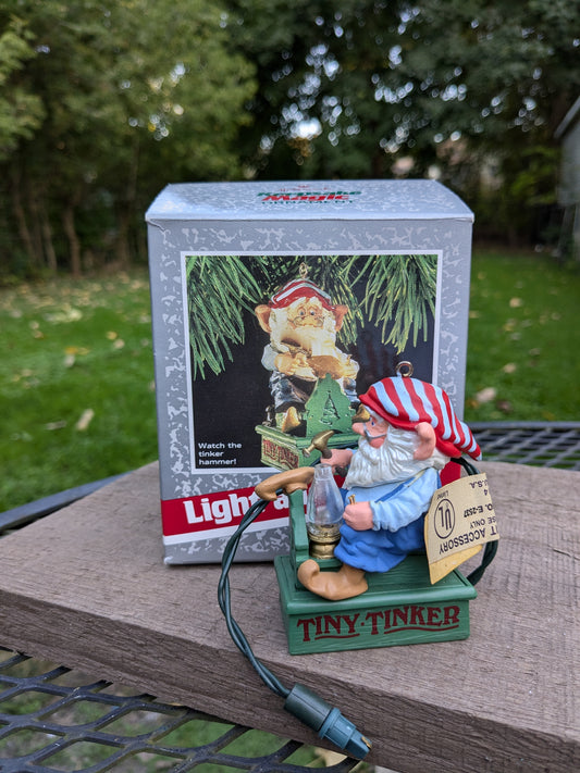 Tiny tinker Ornament