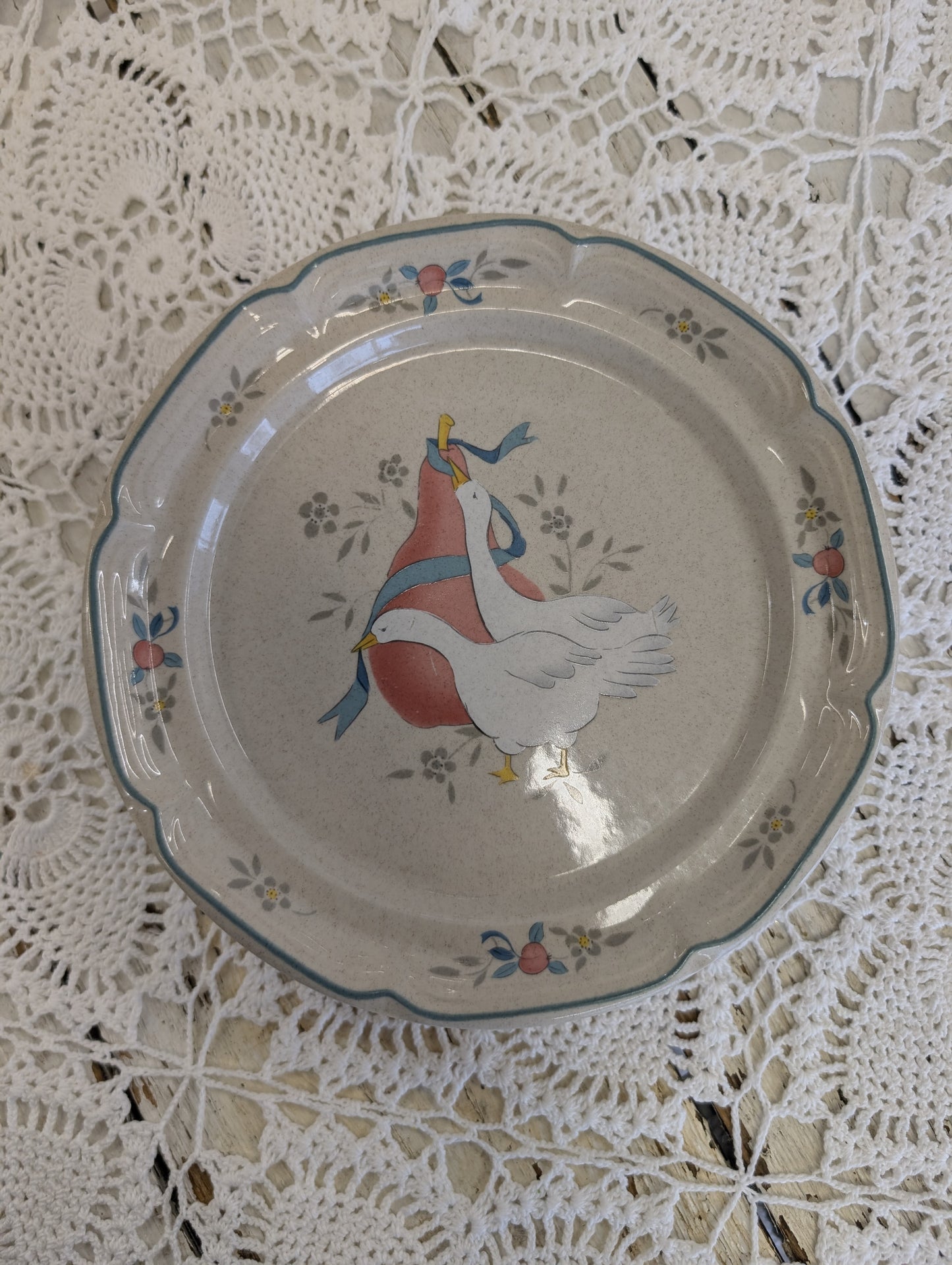 Marmalade" pattern stoneware salad plate with geese