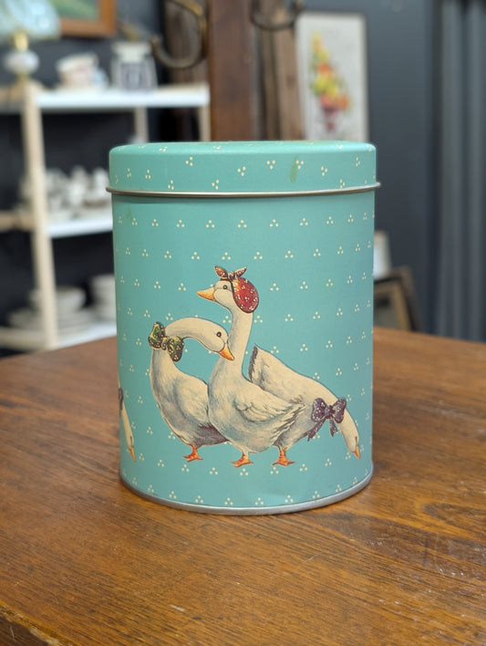 Duck canister