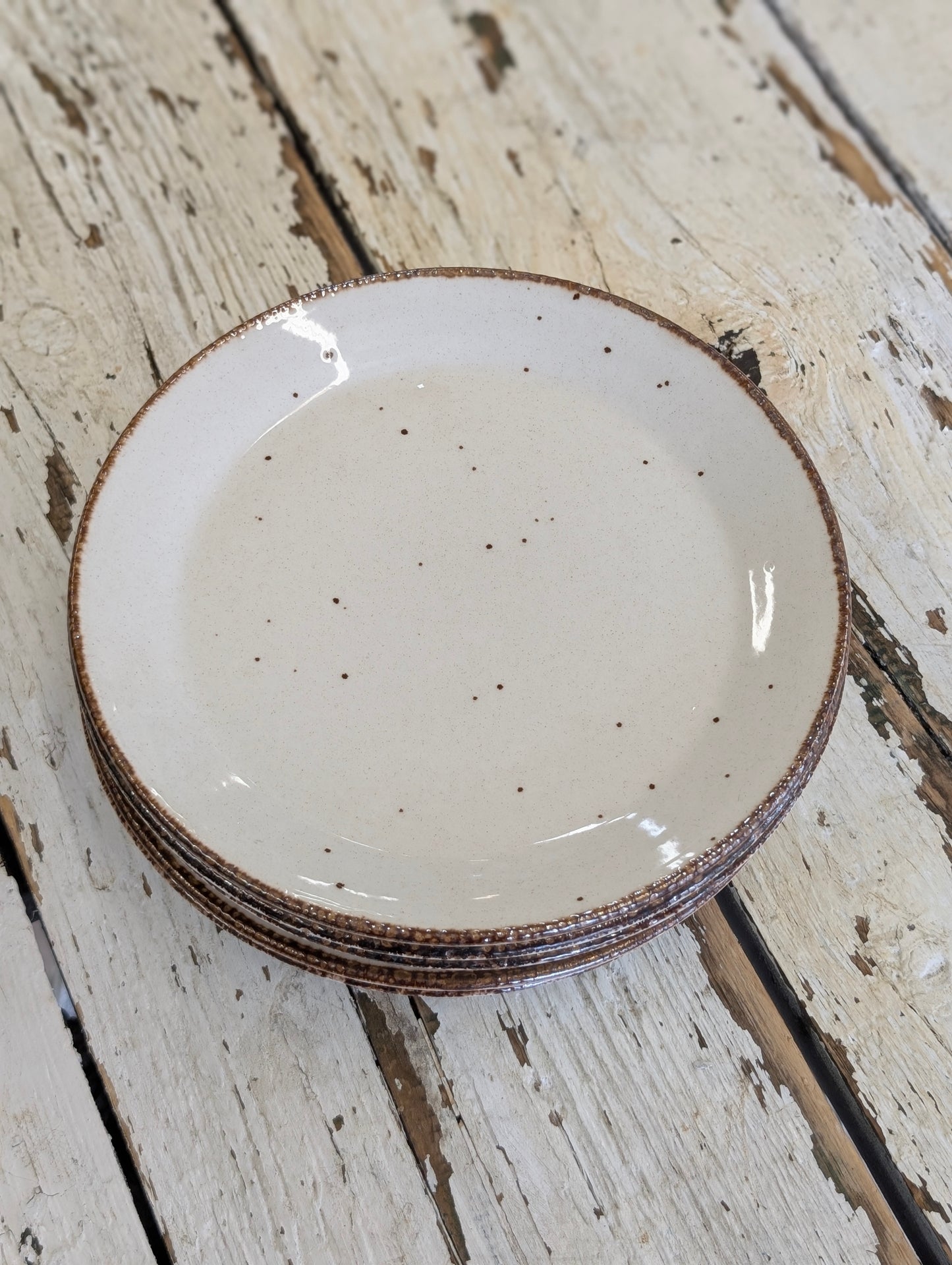 J&G Meakin Lifestyle dinnerware