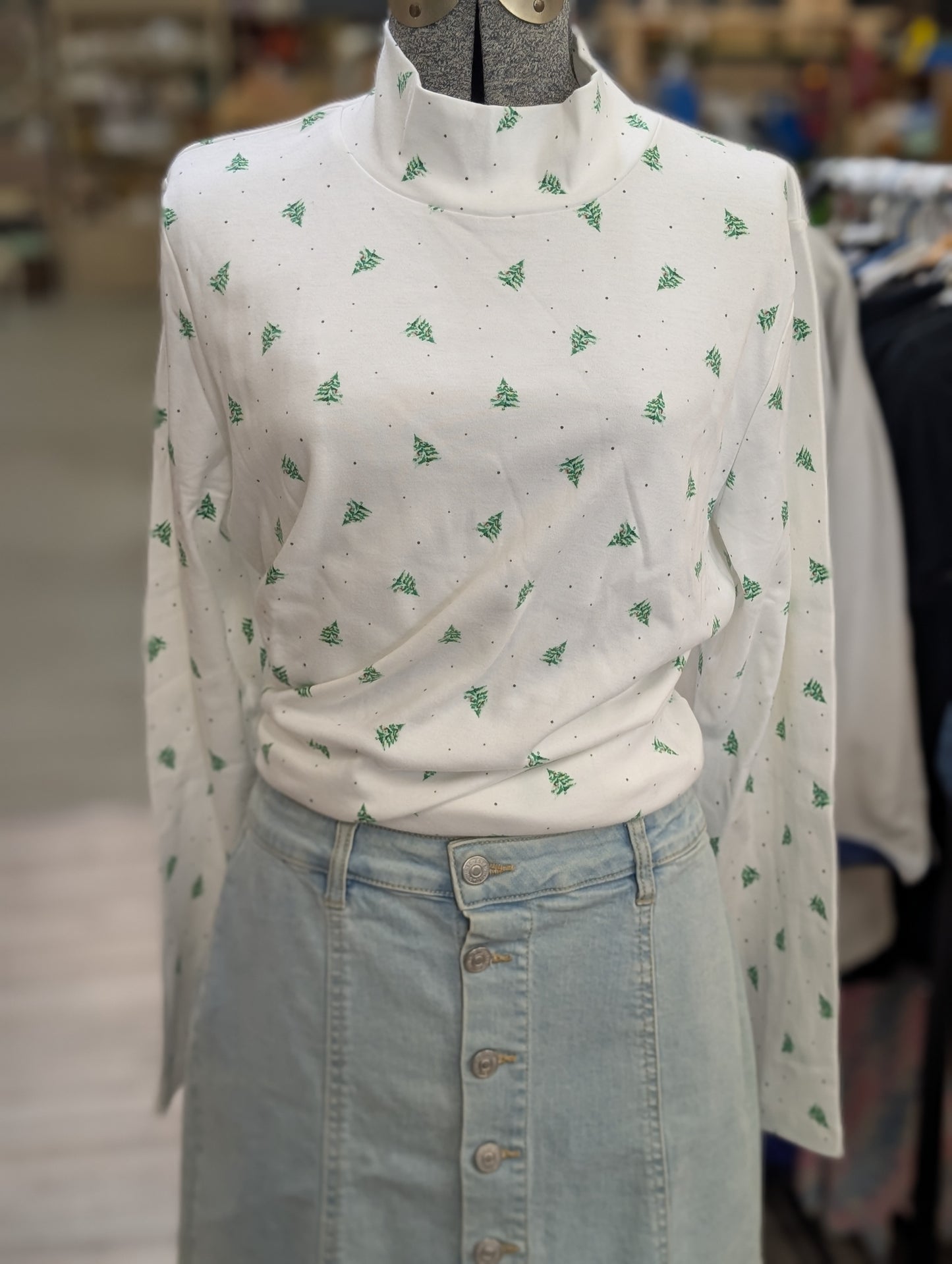 Christmas tree turtle neck large