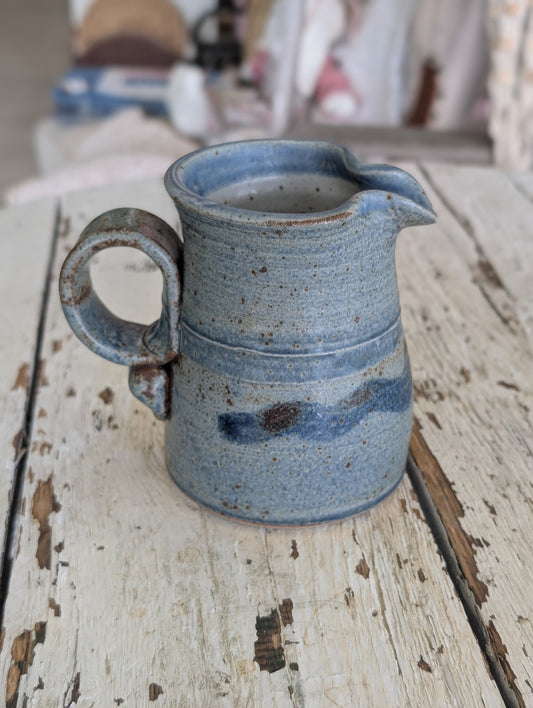 Pottery creamer