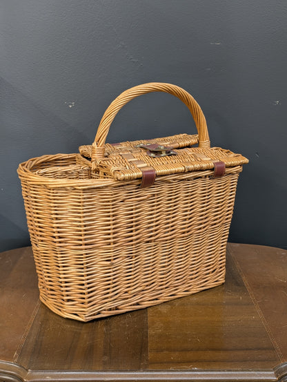 Vintage whicker wine and cheese basket