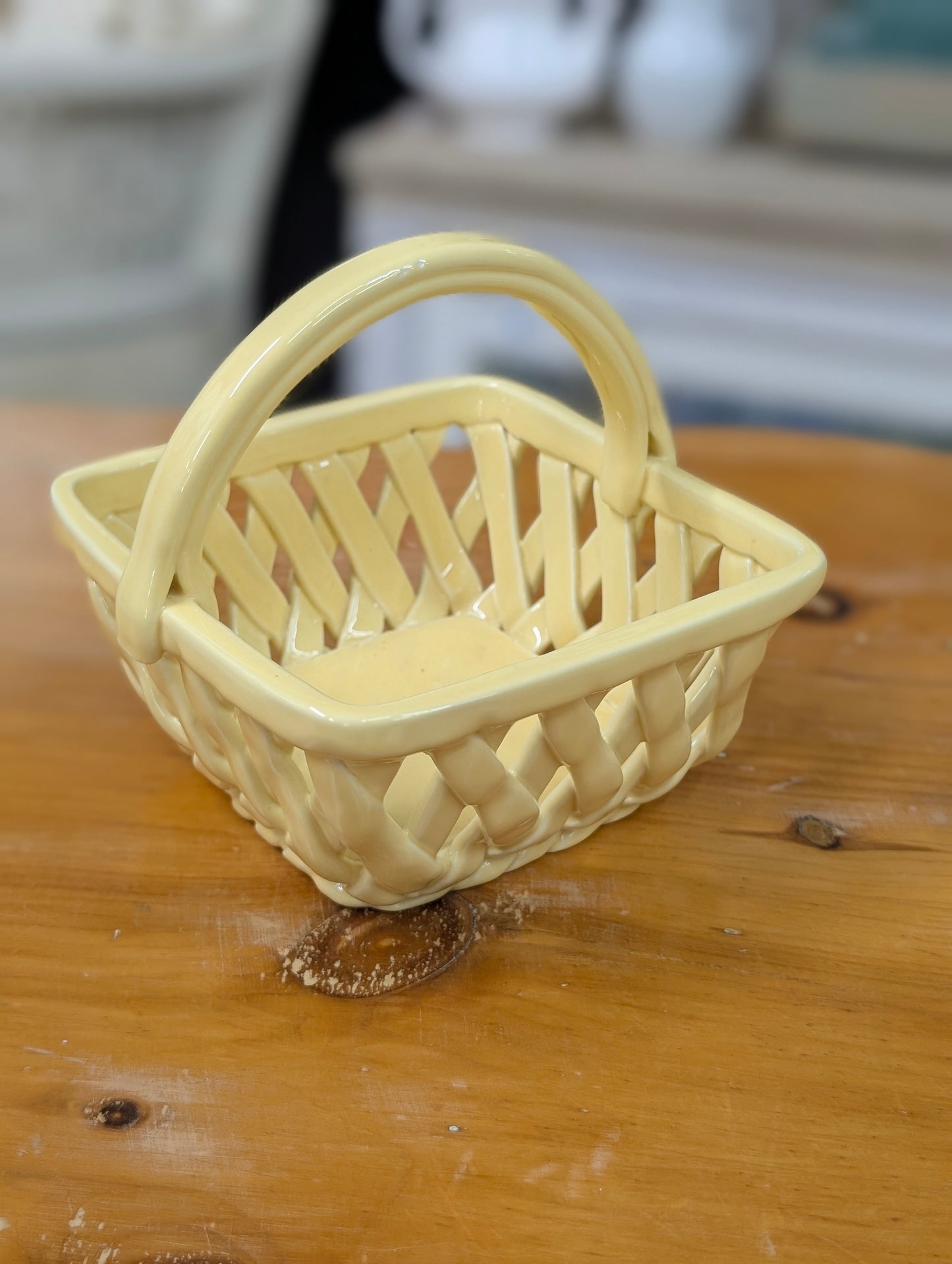 Ceramic yellow basket