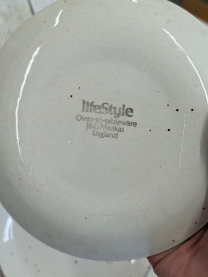 J&G Meakin Lifestyle dinnerware