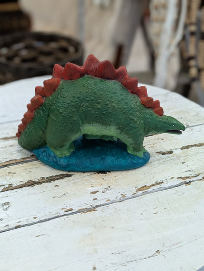 Stegosaurus ceramic statue