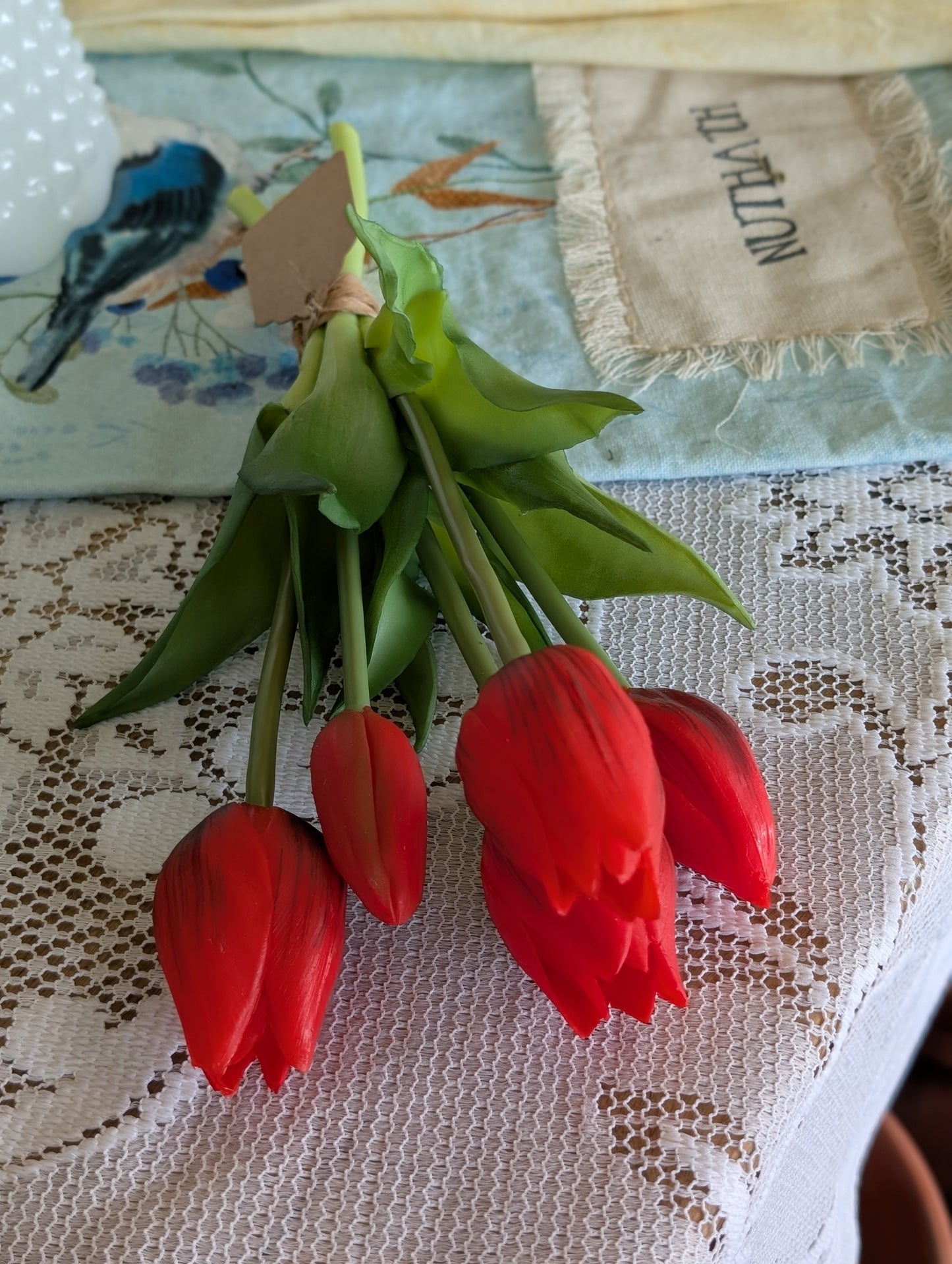 10" Fresh wild Red Tulips