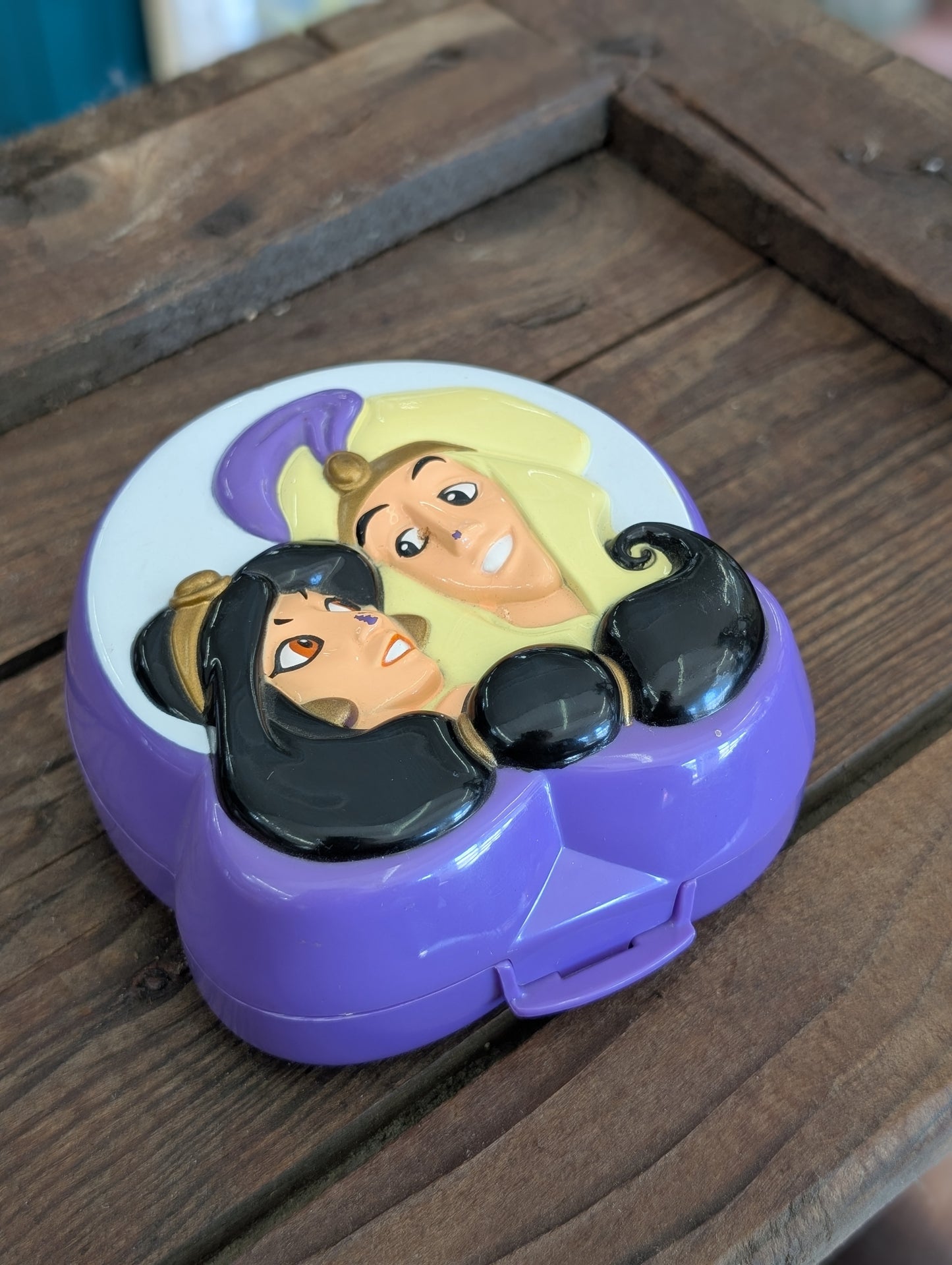 Aladdin vintage Polly Pocket