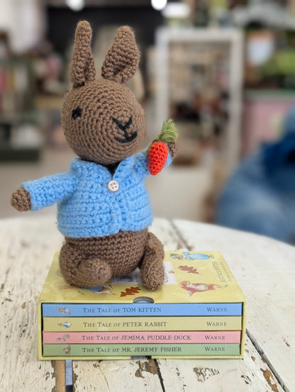 Peter Rabbit with book set