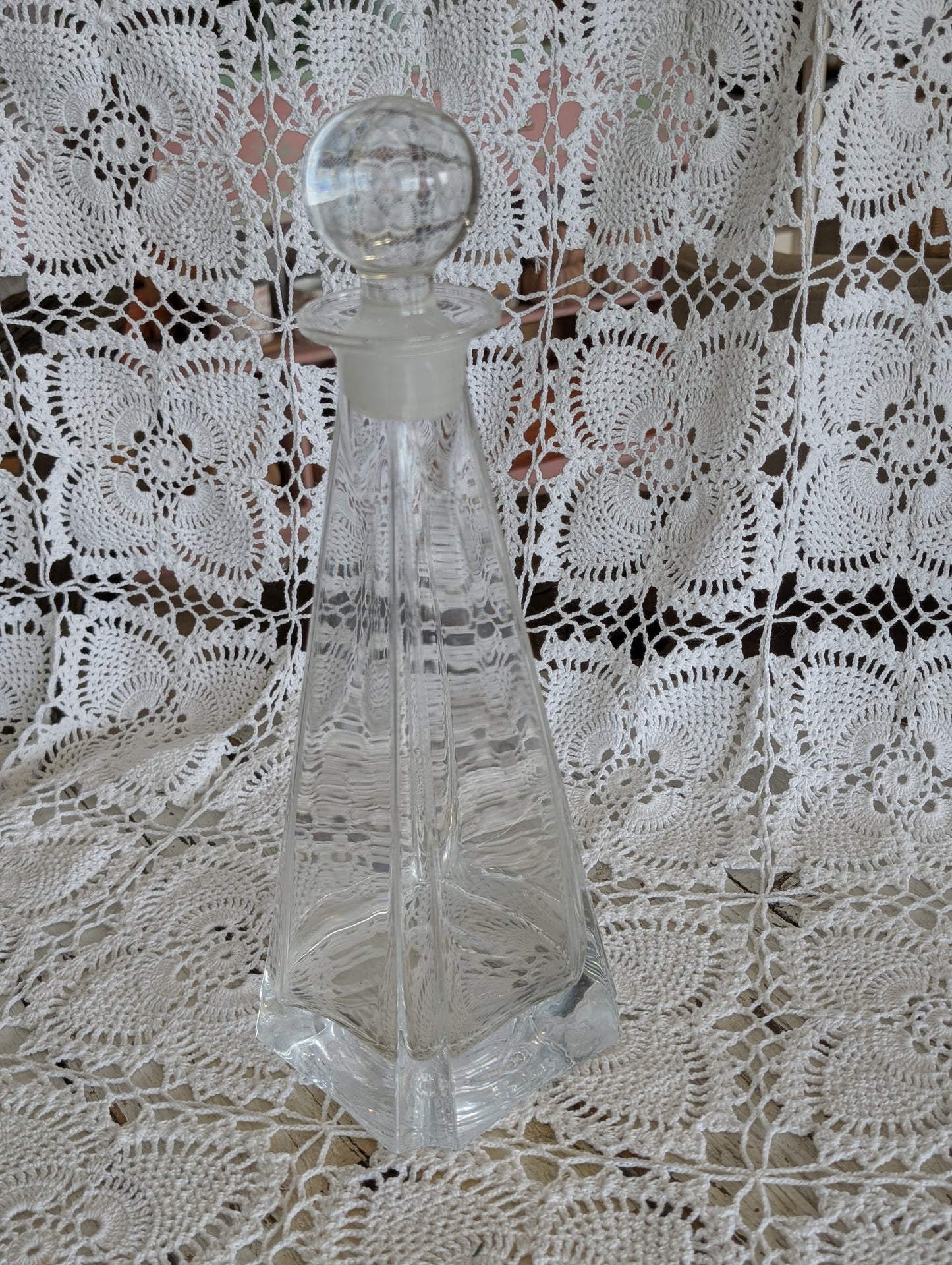 Alcohol decanter