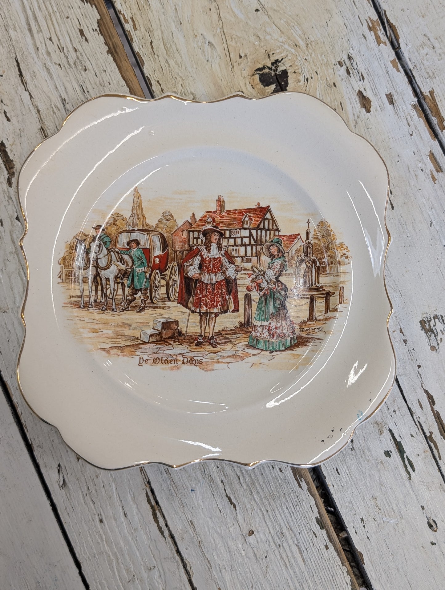 Assorted decor plate