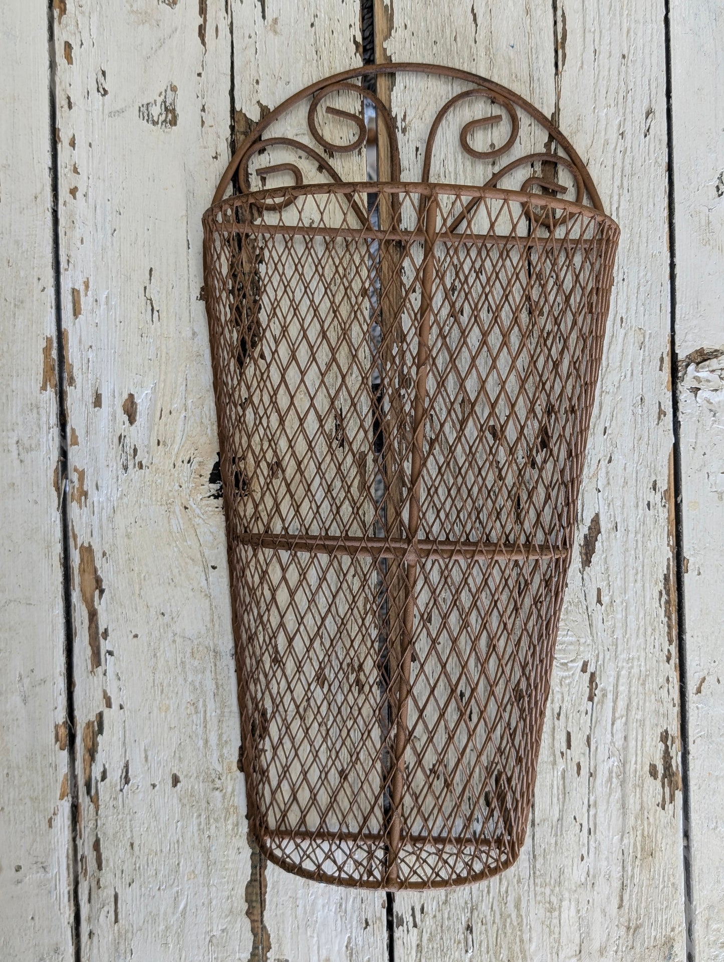 Hanging metal basket