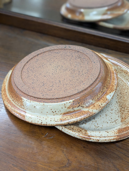 Set of two Pottery plates