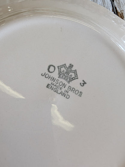 Set of seven Johnson brothers plates