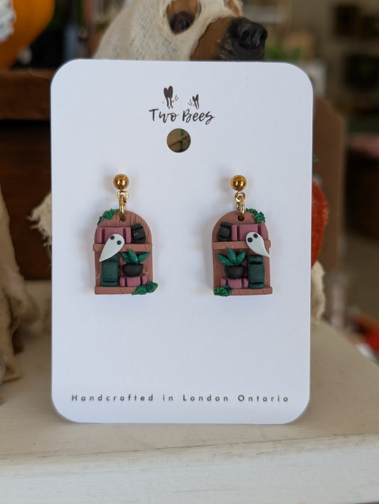 Haunted Bookshelf Earrings re