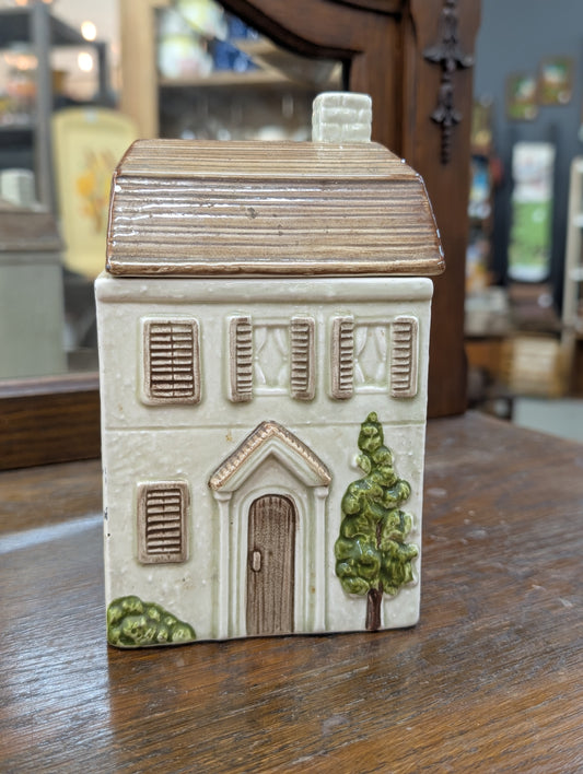 Ceramic house container