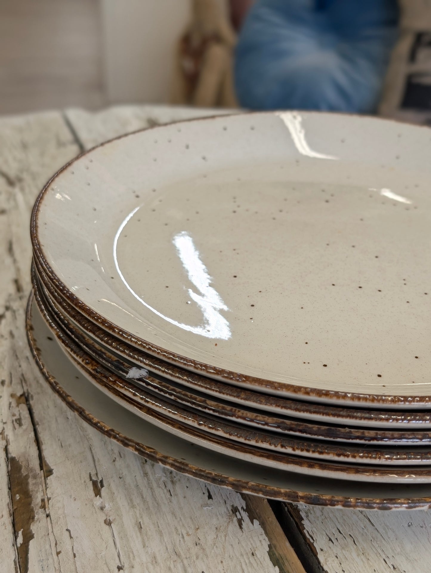 J&G Meakin Lifestyle dinnerware
