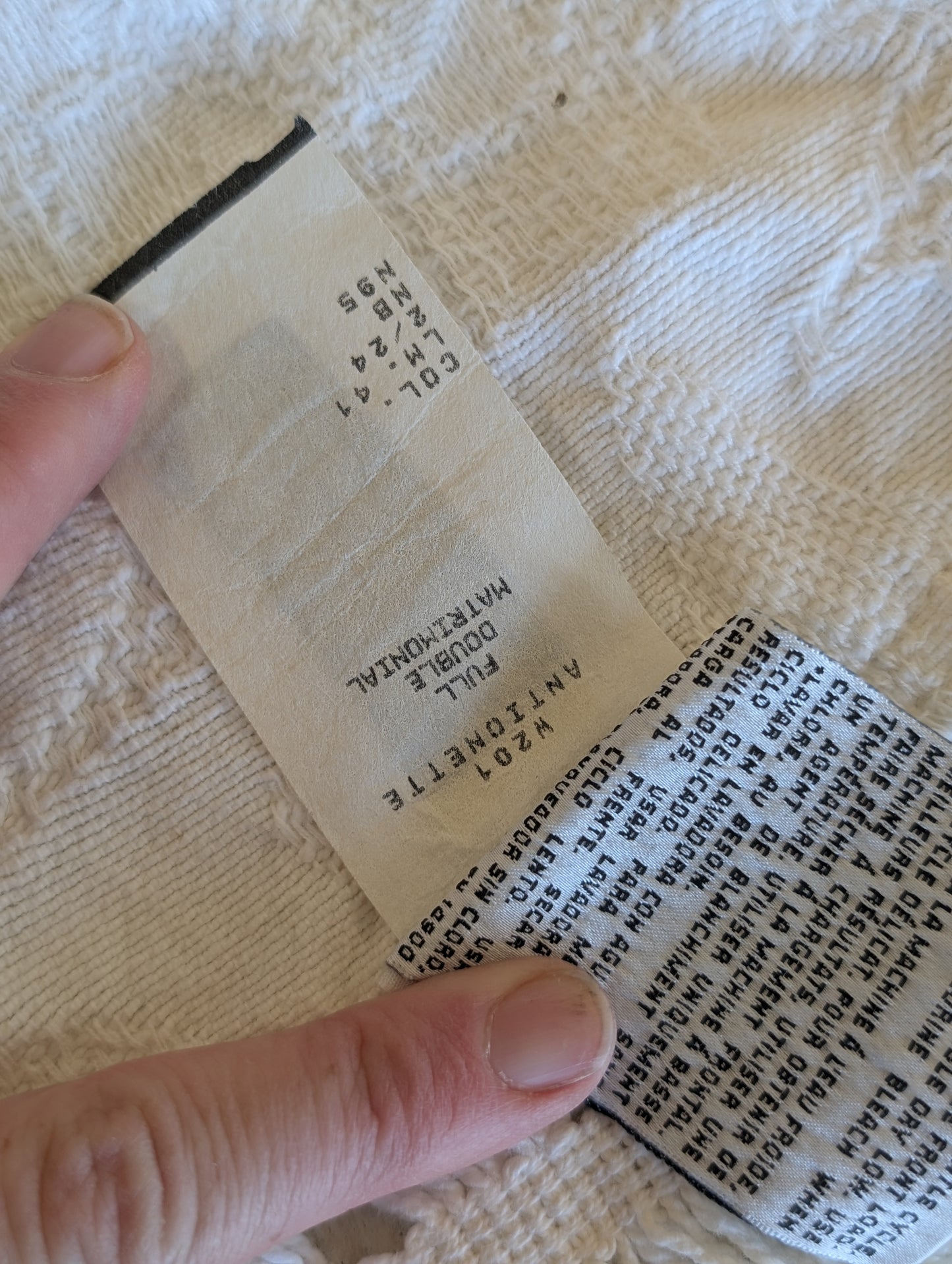 Cotton coverlette