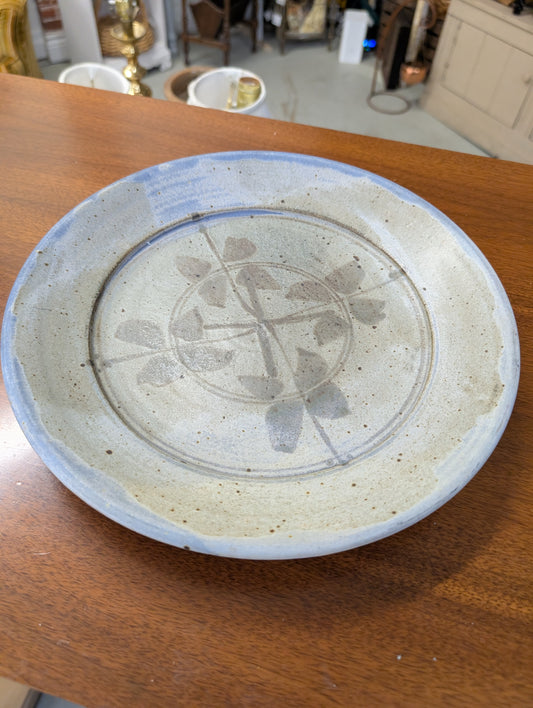 Pottery platter