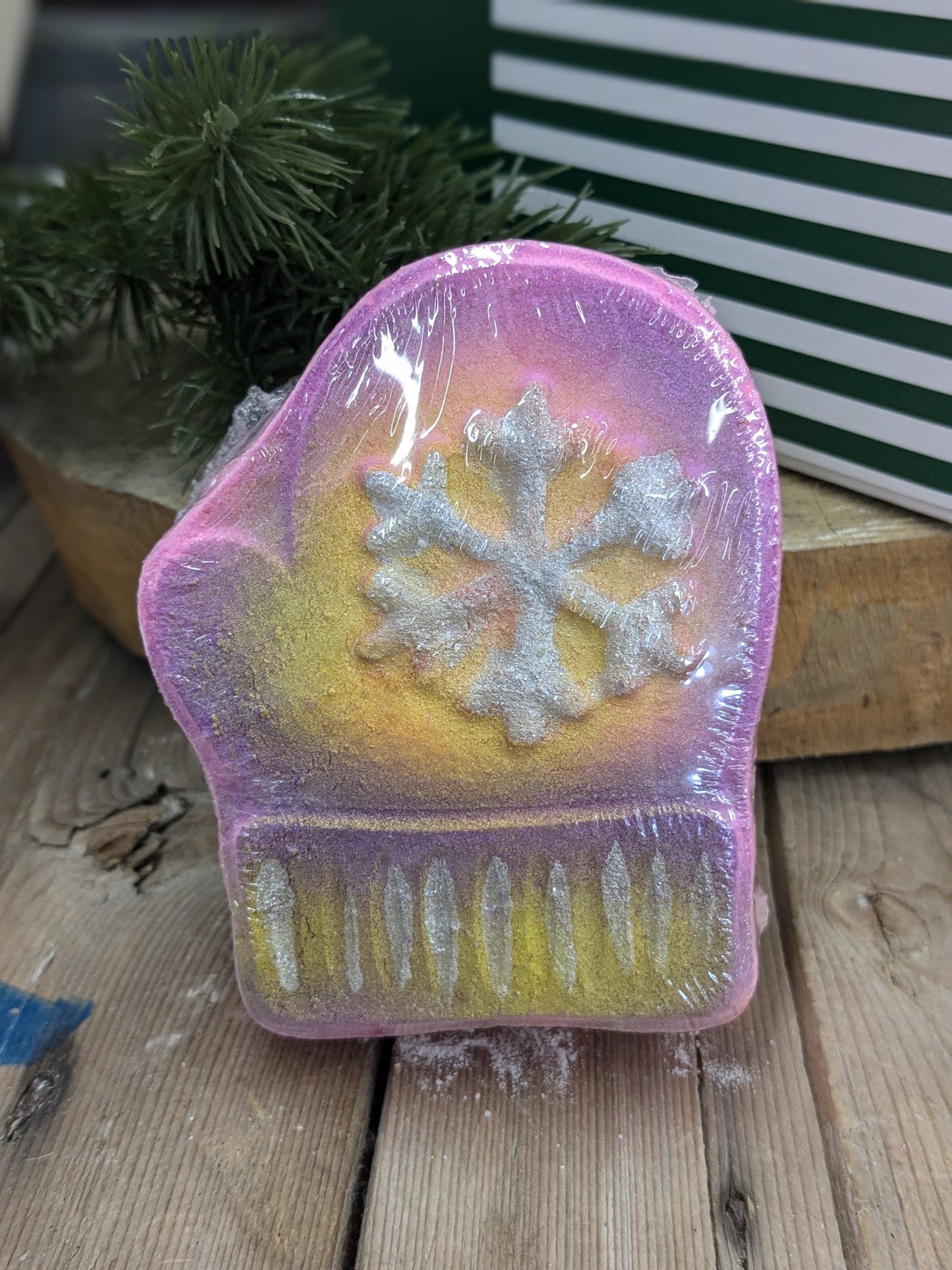 Winter Mittens bathbomb