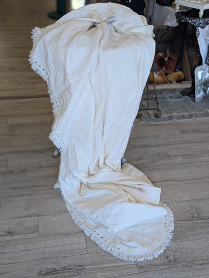 Cotton coverlette