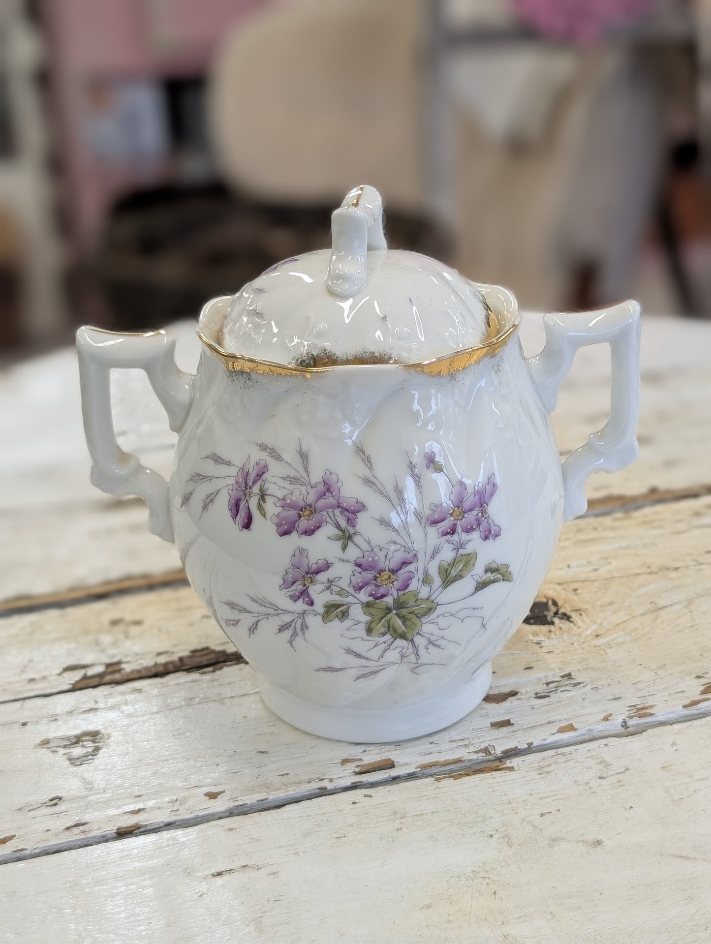 Purple flower Ceramic container