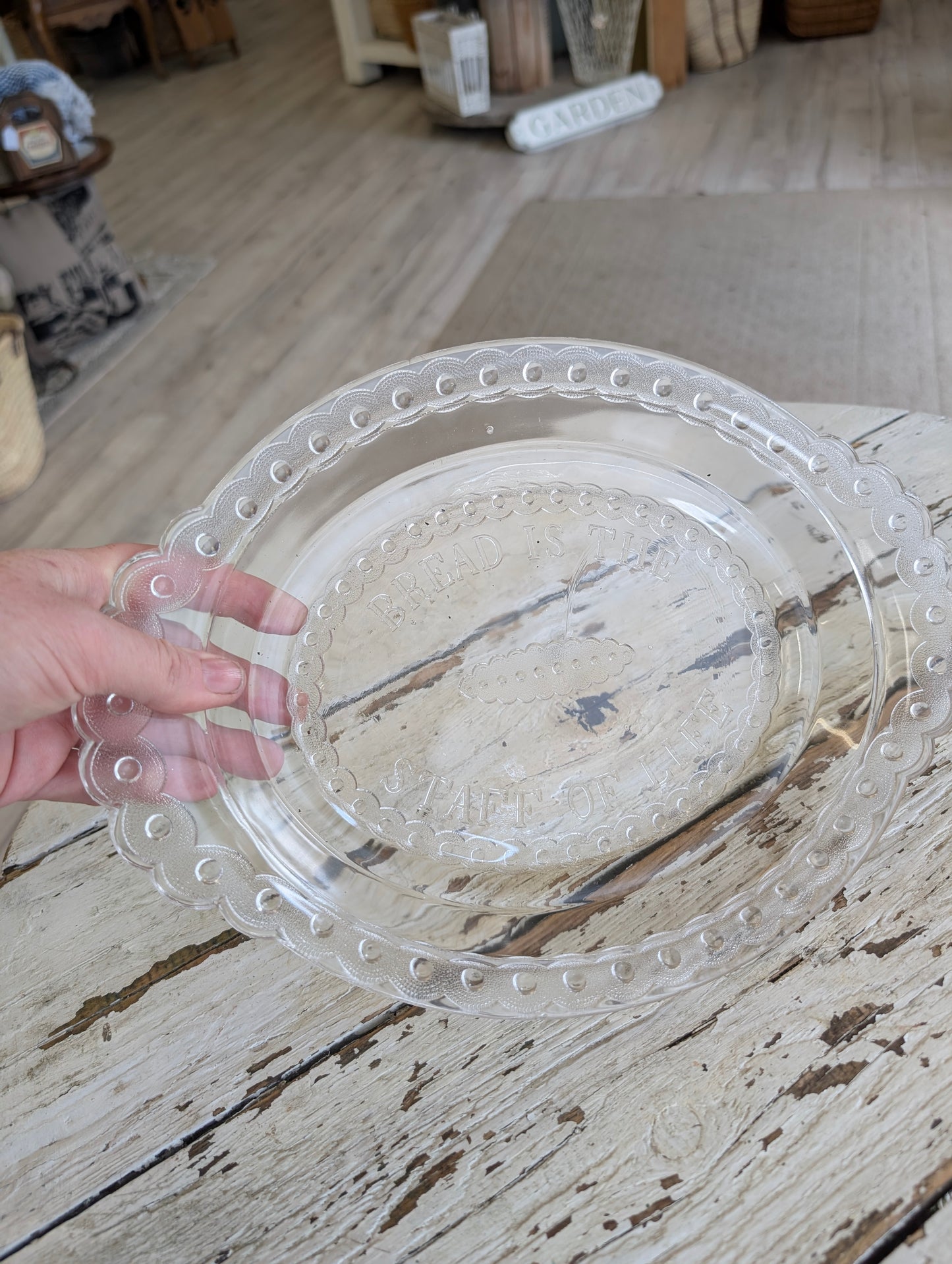 Glass bread plate