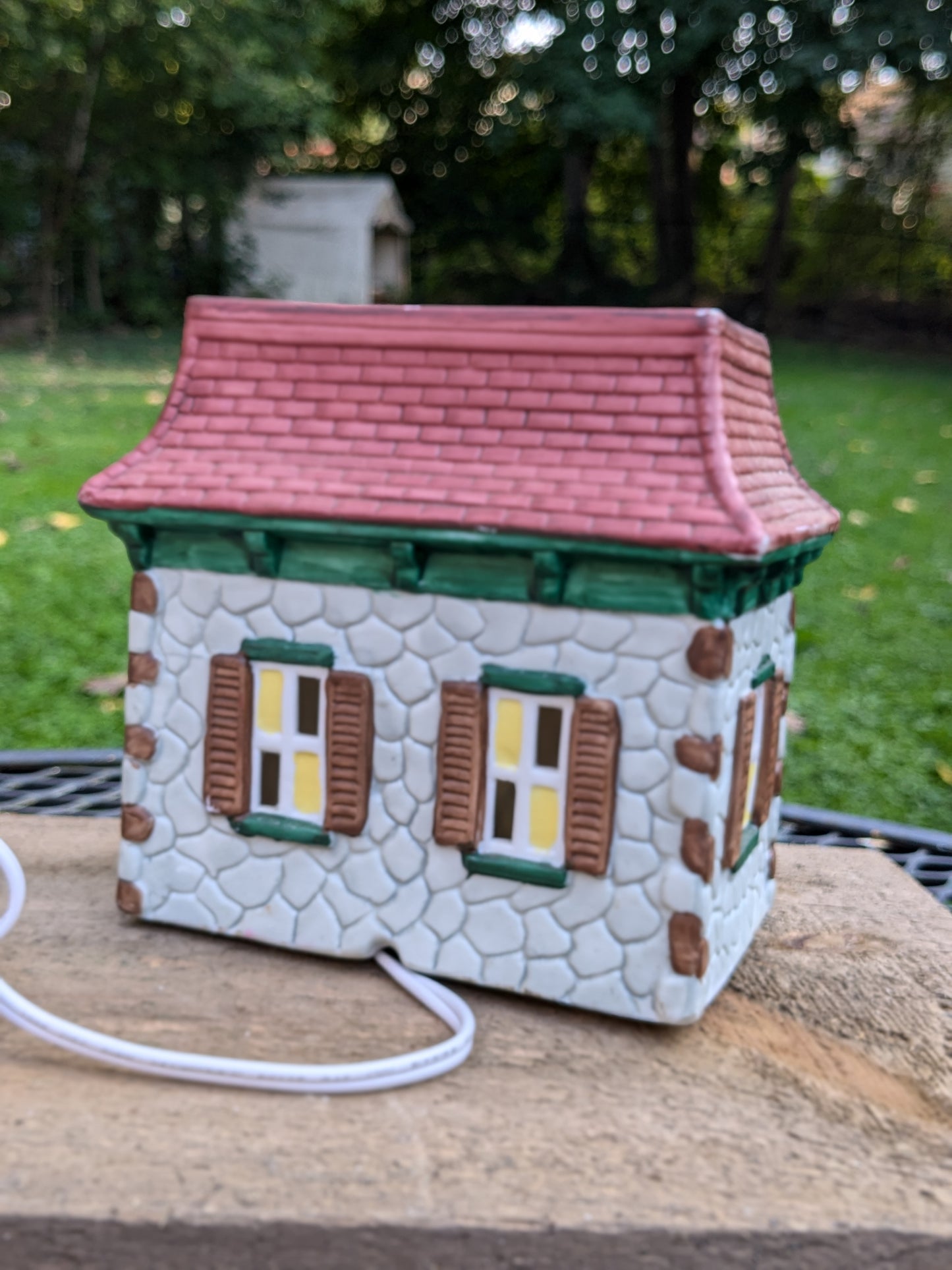 Ceramic Light up House