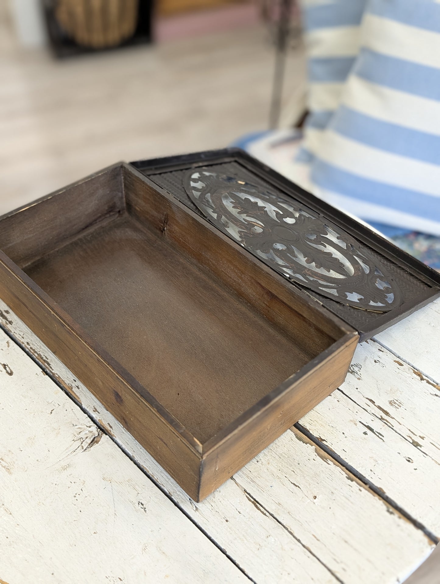 Wooden box