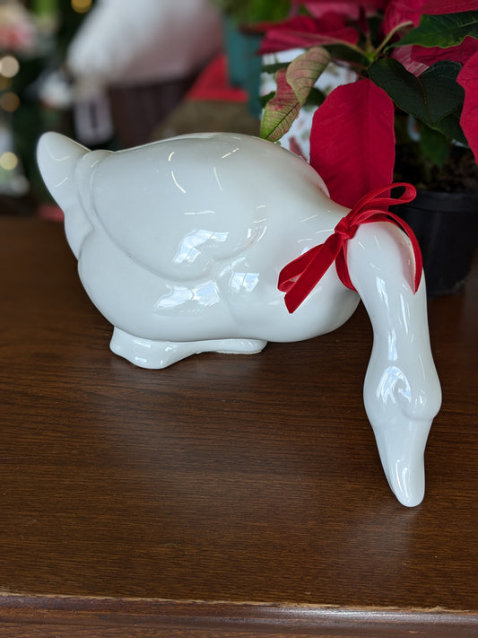 Bending Duck white ceramic