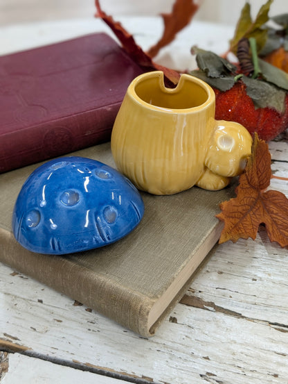 Small mushroom jam container