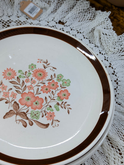 Set of 4 plates