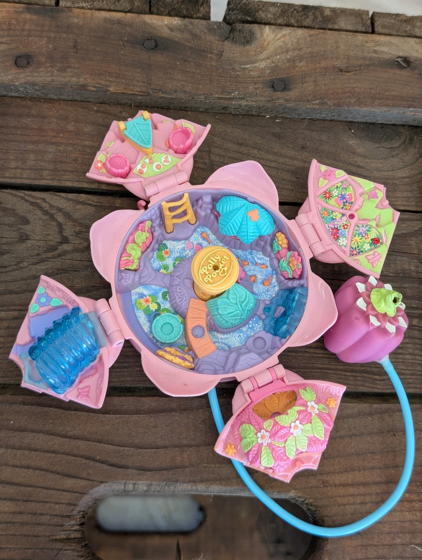 Polly Pocket Fountain Fantasy Flower