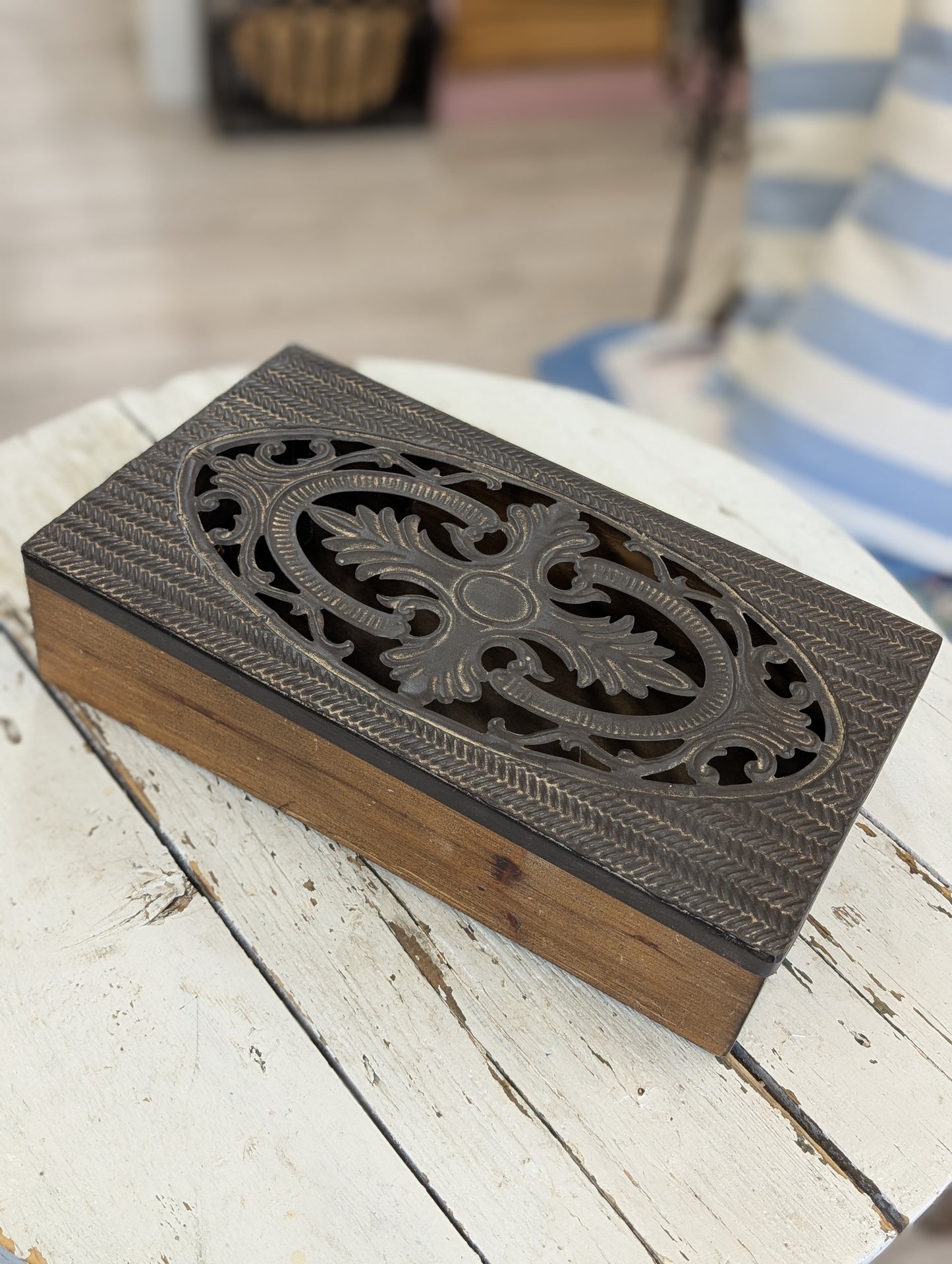 Wooden box